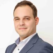 Maître Pierre-Louis Olivo